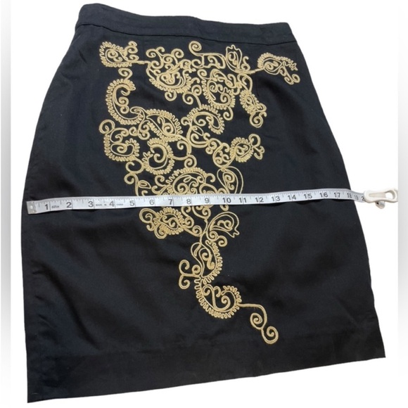 Floreat Black Paisley Paths Embroidered Pencil Skirt Baroque Folk Scroll SZ 4 - Picture 11 of 13